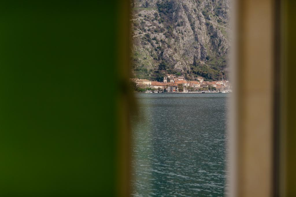 Sea Holiday Muo With Sea And City View Kotor Exteriör bild