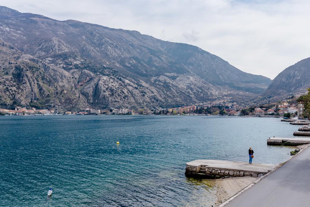 Sea Holiday Muo With Sea And City View Kotor Exteriör bild